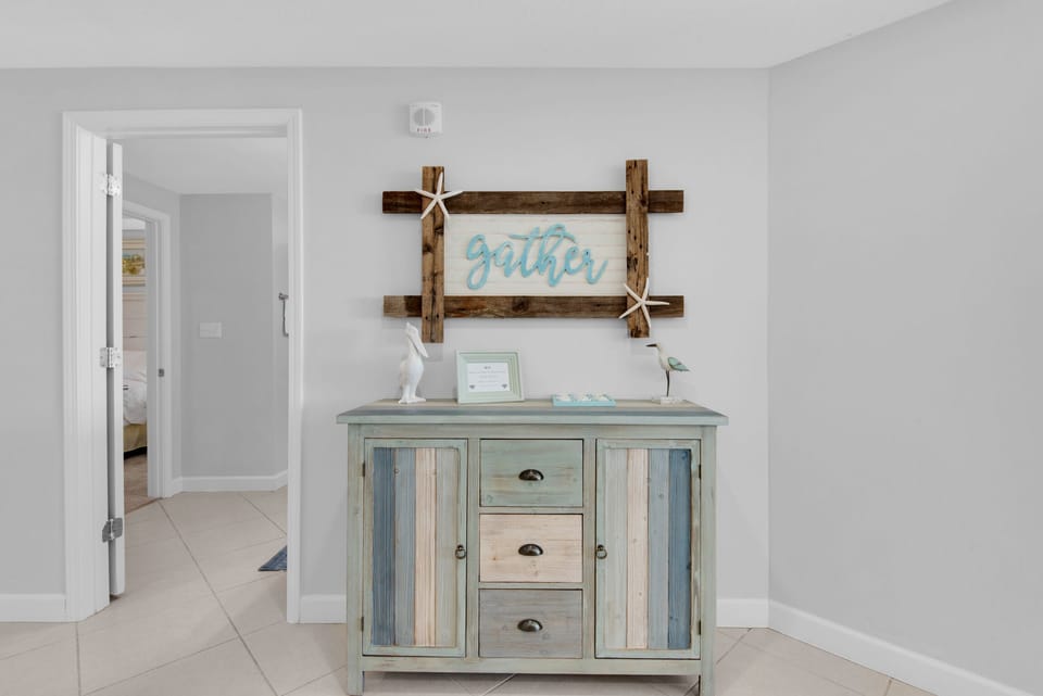 Beautiful decor throughout