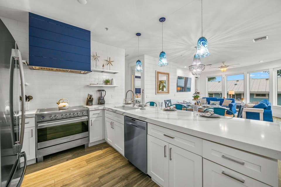 Fully-Equipped Kitchen