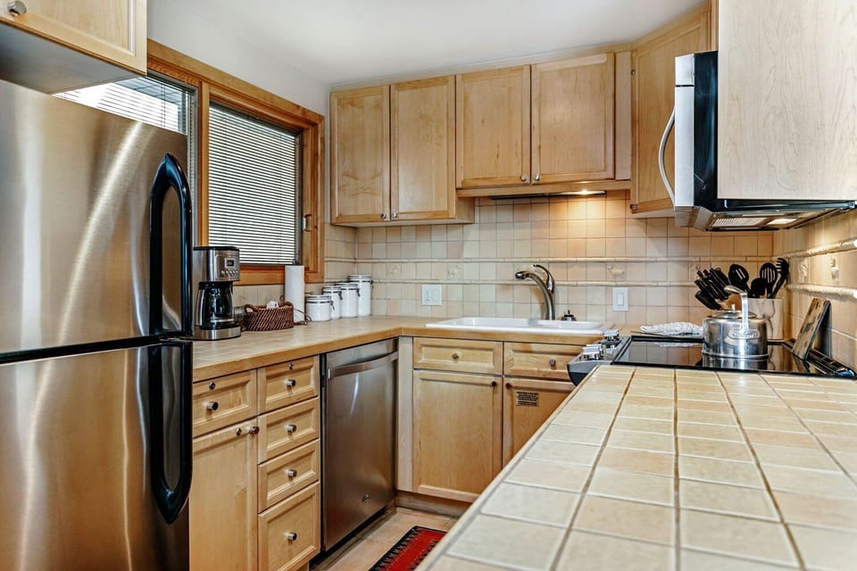 Antlers Vail One Bedroom Residence Kitchen