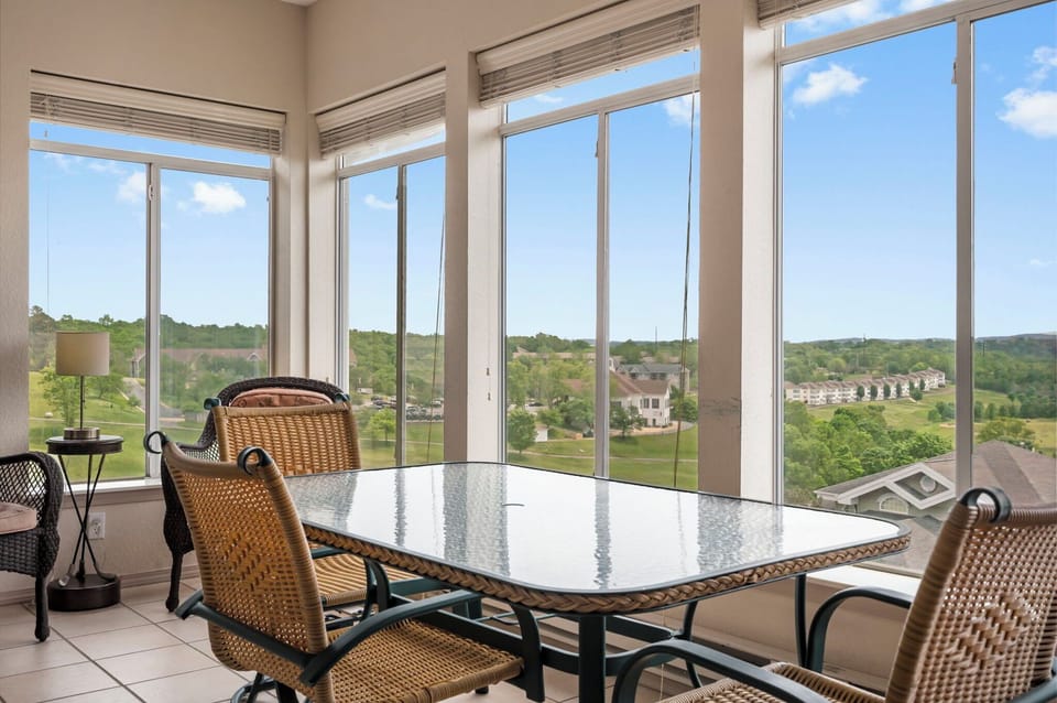 Extra Dining Space in the Sunroom
