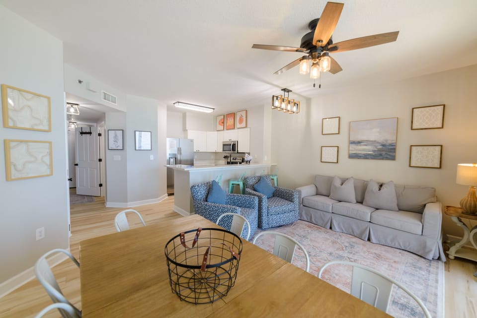 Coastal casual decor throughout