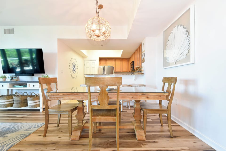 The Palms of Destin 2316 - Dining Area