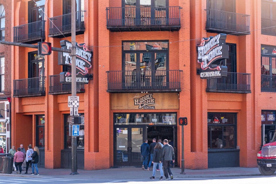Head over to Honky Tonk Central!