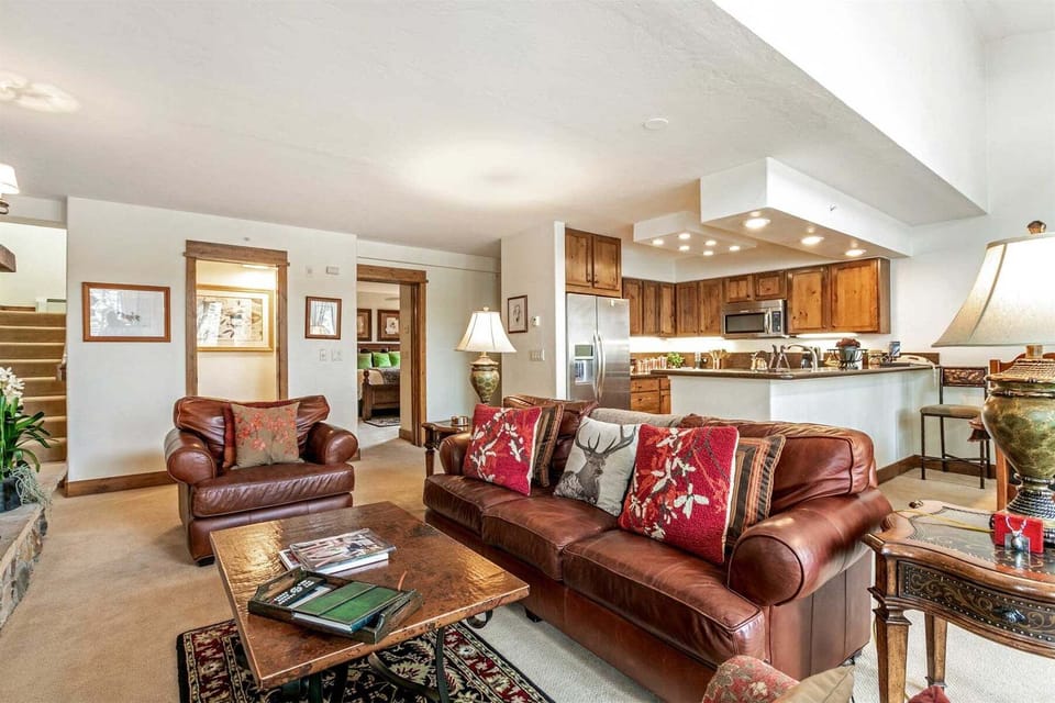 Antlers Vail Four Bedroom Residence Living Room