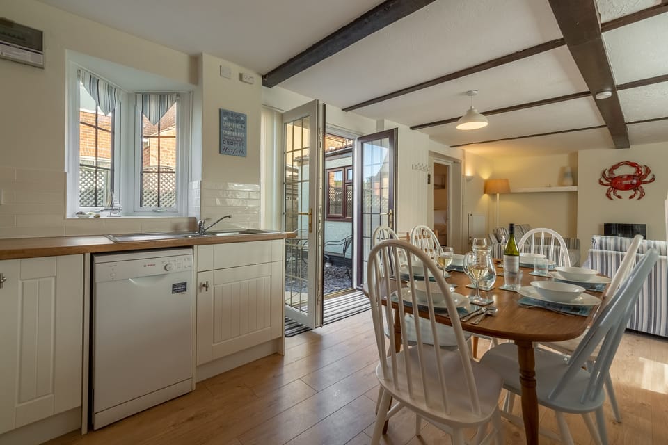 Ground floor: Open-plan living