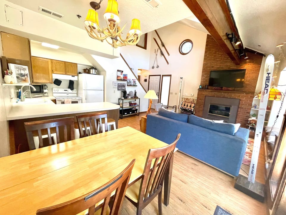 Main: Living area