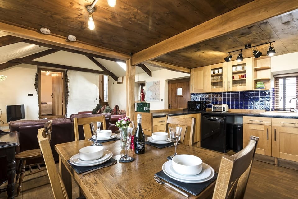 Foxglove - Barn Conversion - Blossom  Farm (1149)