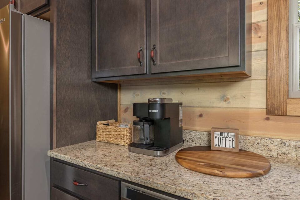 Whether you're a one-cup wonder or need a full pot to fuel your adventure, we've got your coffee cravings covered with our dual Keurig setup.