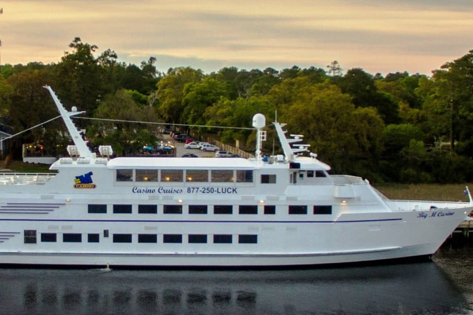 Big "M" Casino Boat in Little River