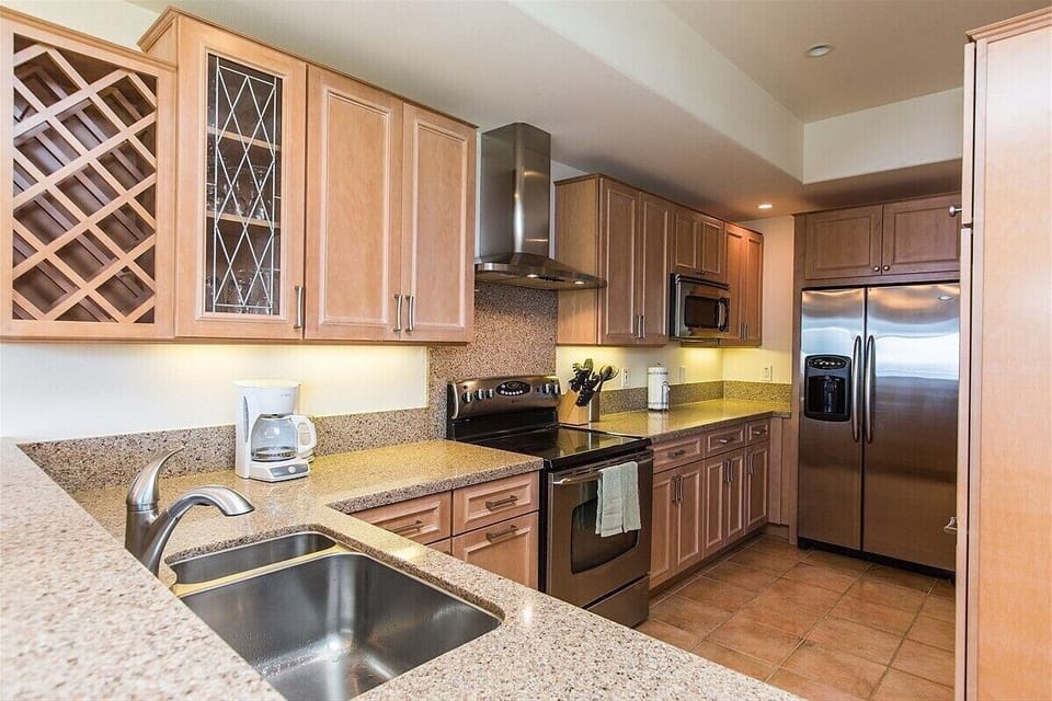 Fully stocked Kitchen