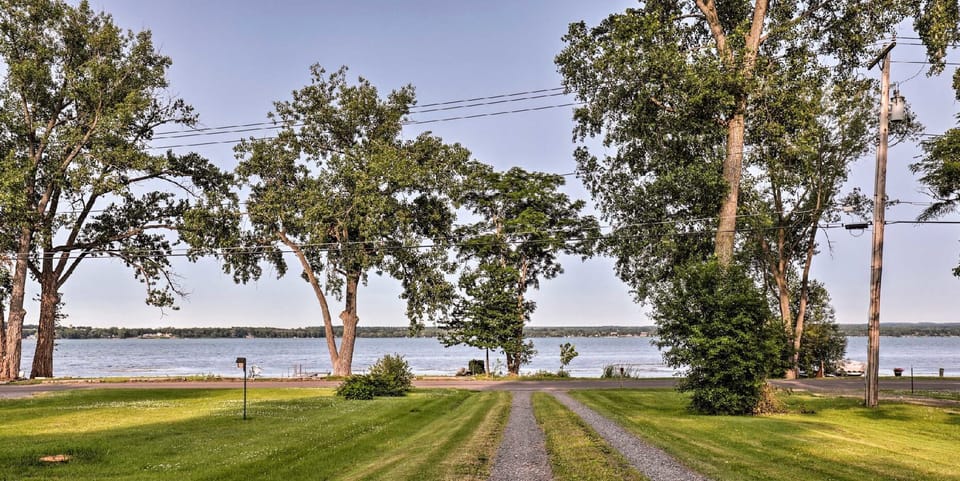 Lake view from in front of the apartment. It's a one-minute walk to the water.