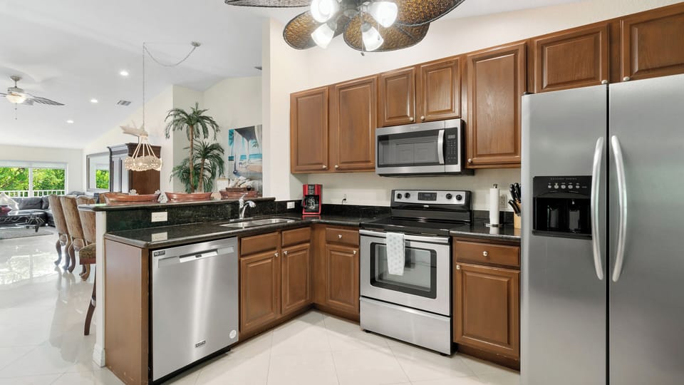 Kitchen - 2nd Floor