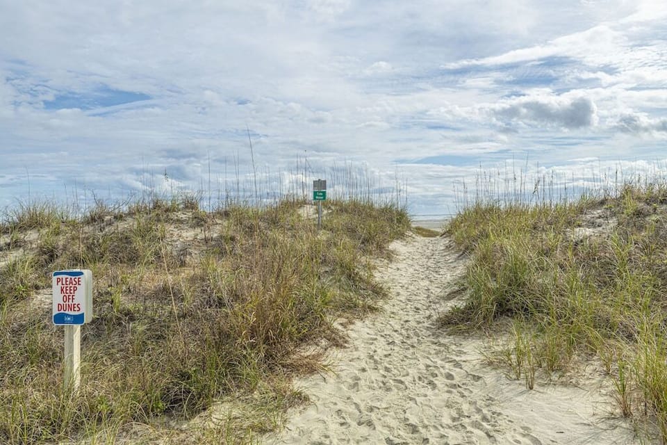 Beach access through dunes