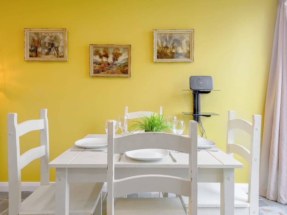 Dining Area | Dutch Barn Two - Ymwlch Barns, Ymwlch, near Porthmadog
