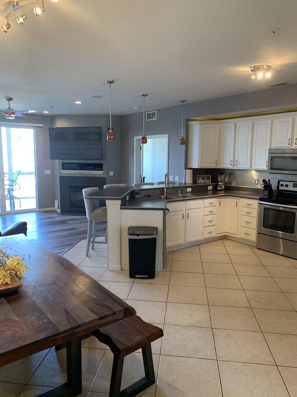 Bar seating for four! Brand new kitchen appliances.