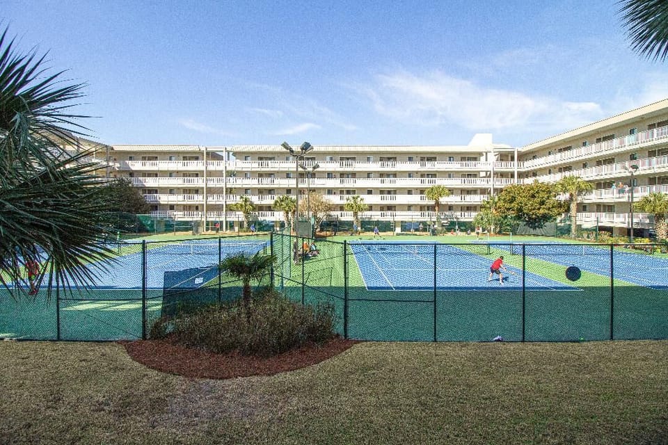 Sport court
