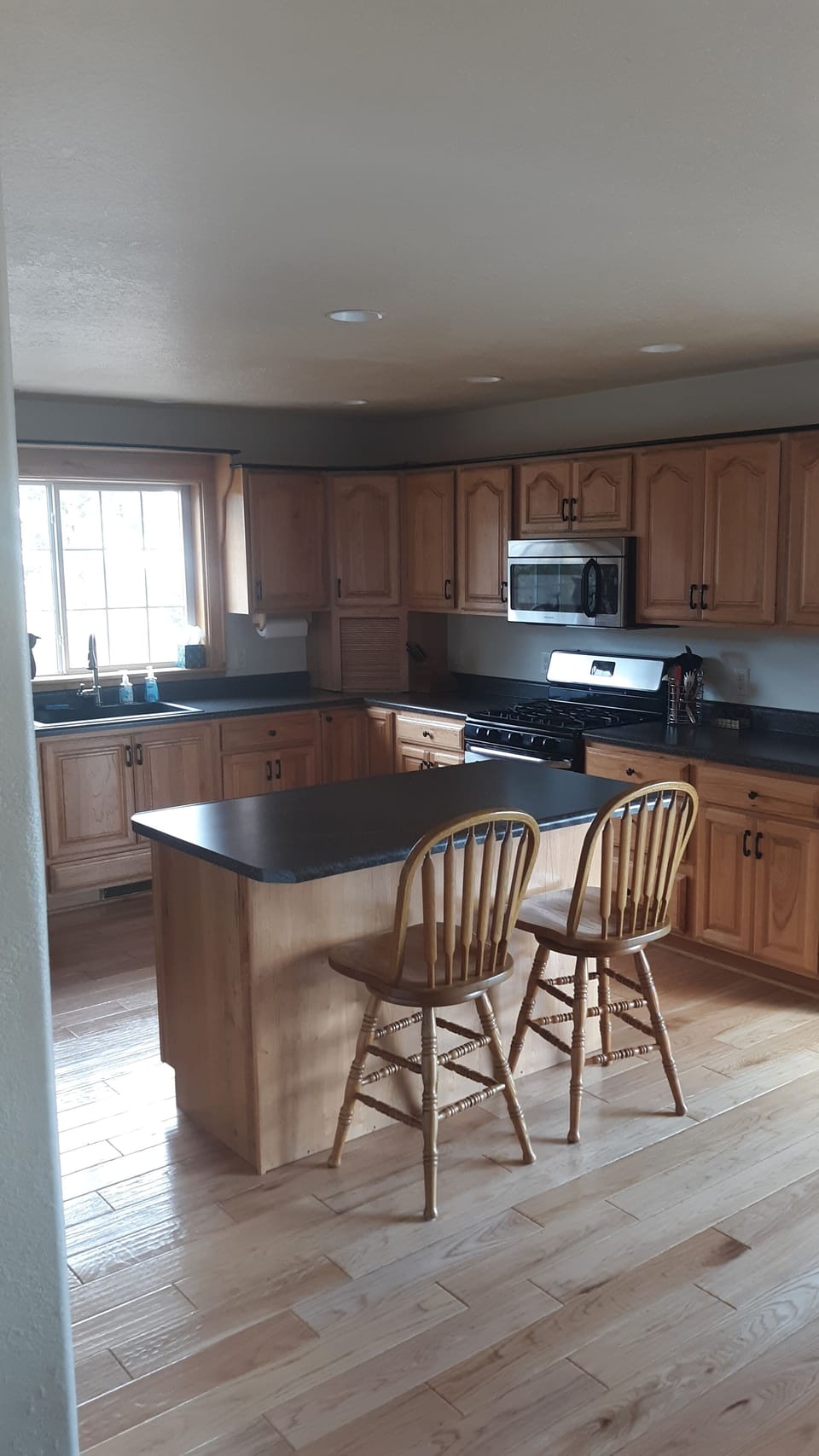 Fully stocked kitchen