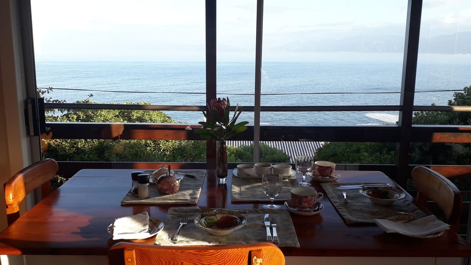 Bad weather breakfast table.