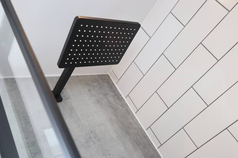 Rainfall shower