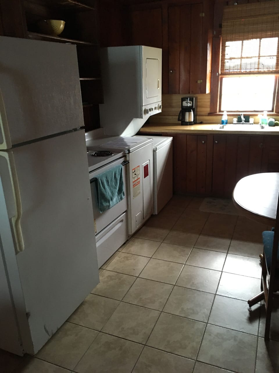 Flooring, Room, Indoors, Floor, Kitchen
