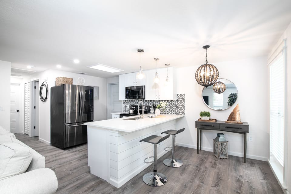 Kitchen and Bar A