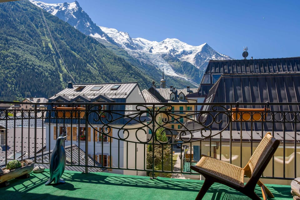 Balcony with Mt Blanc views