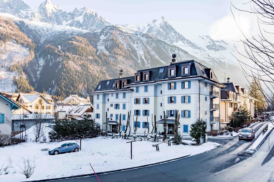 Le Paradis building