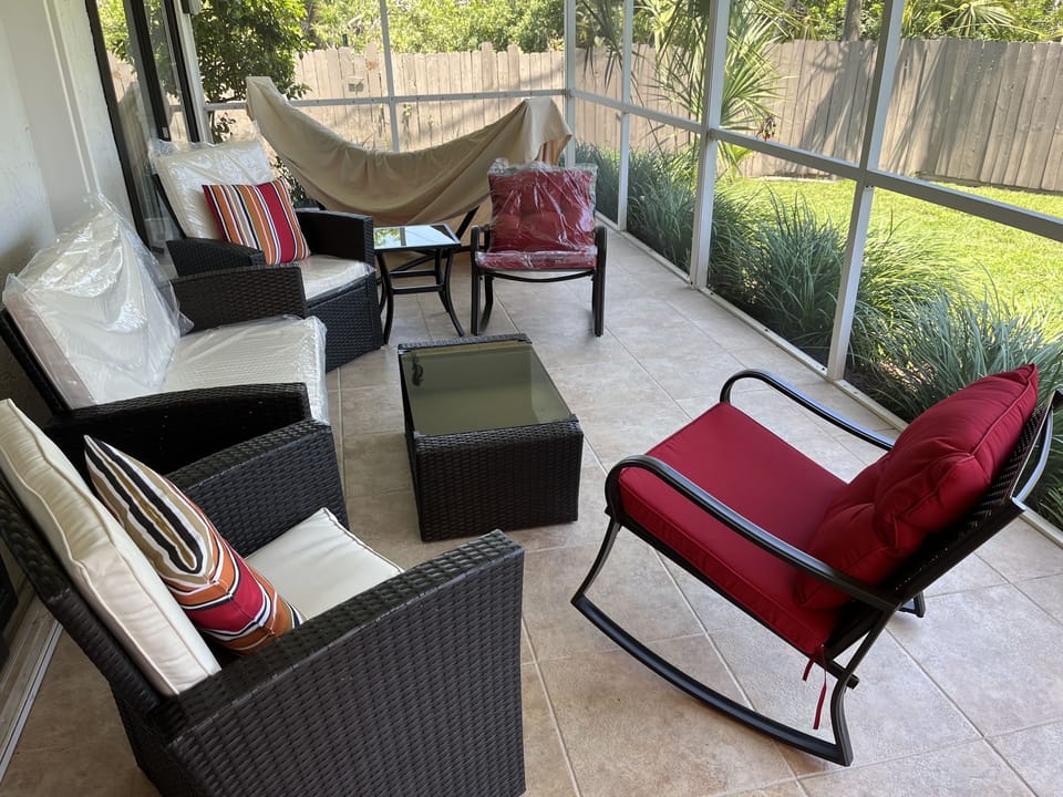 Screened in porch