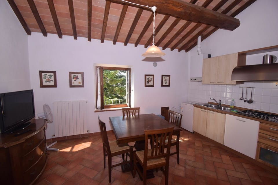 rocche-di-valiano-chianti-castelnuovo-berardenga-verbena-living-room