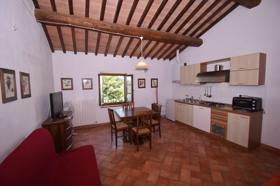 rocche-di-valiano-chianti-castelnuovo-berardenga-verbena-living-room