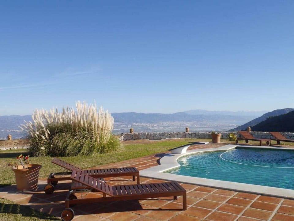 LAS BREÑAS Premium Rural Holiday House - Alhaurín Málaga HOMINGBOOK