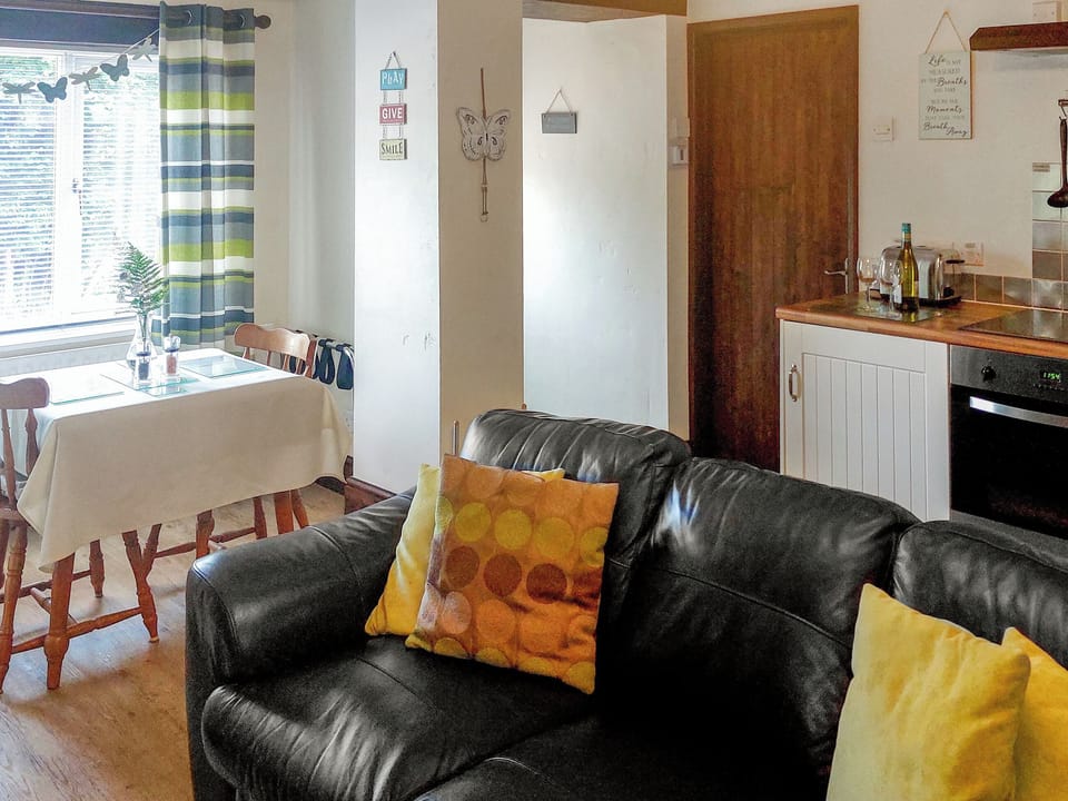 Open plan living space | The Miners Rest, Middleton-by-Wirksworth, near Wirksworth