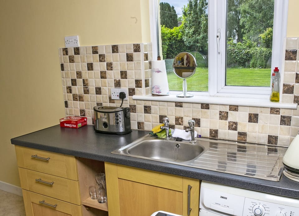 Garden Cottage Tipperary, Cahir, County Tipperary