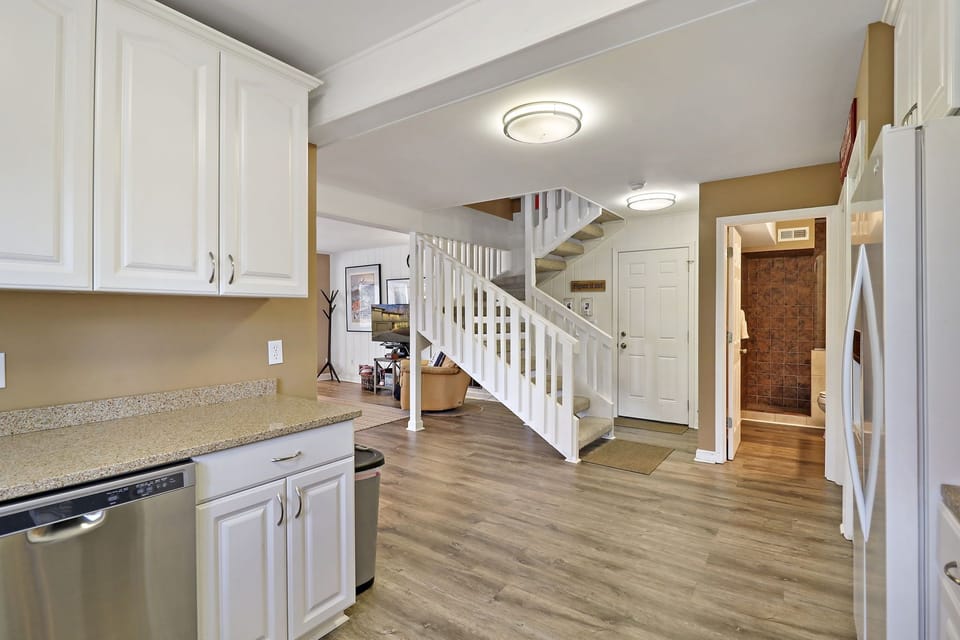 Main Floor Kitchen