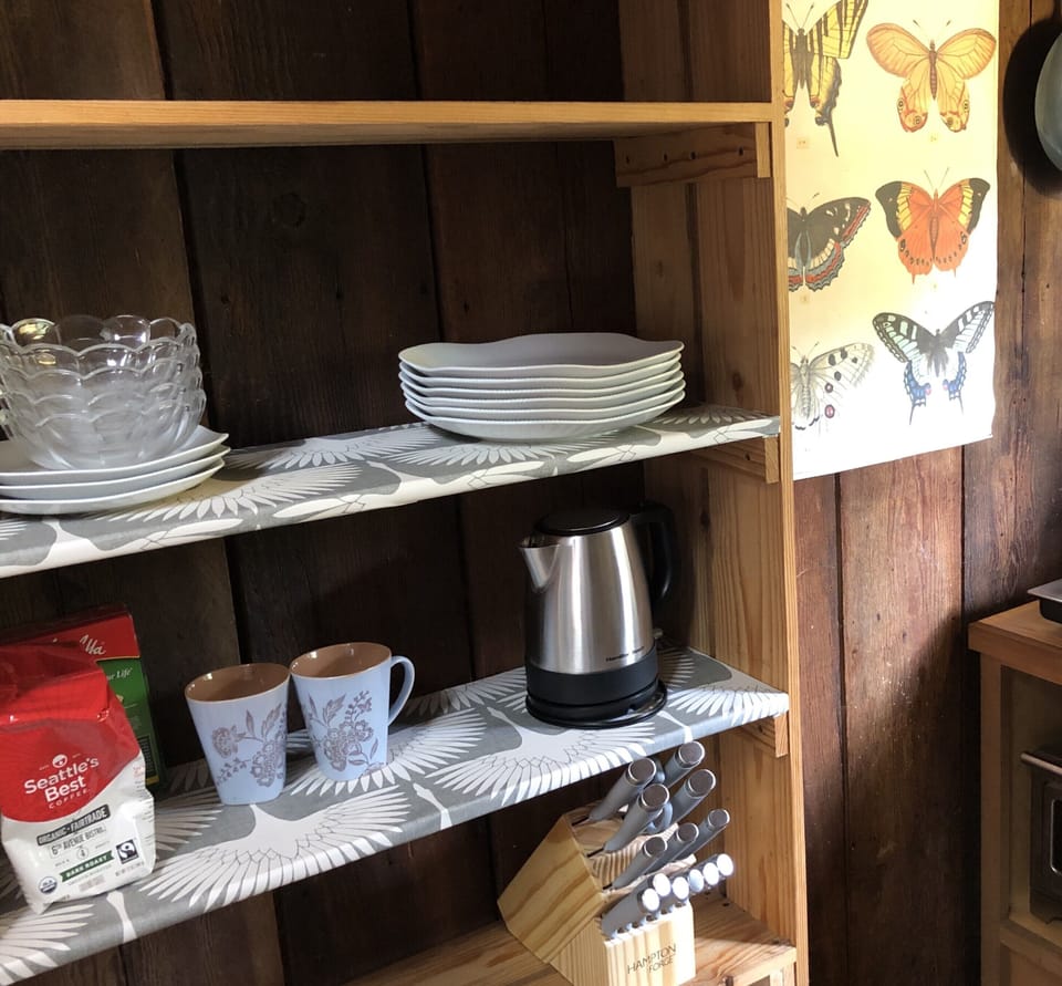 Make a cup of joe to enjoy under the Oaks on your private patio.