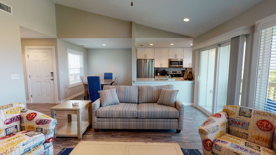 Living Area with Sofa Sleeper