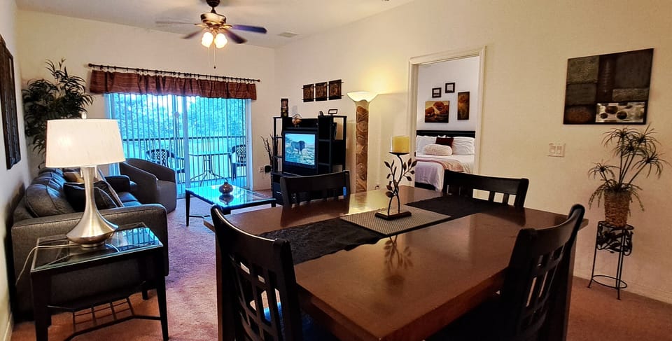 Dining / living room