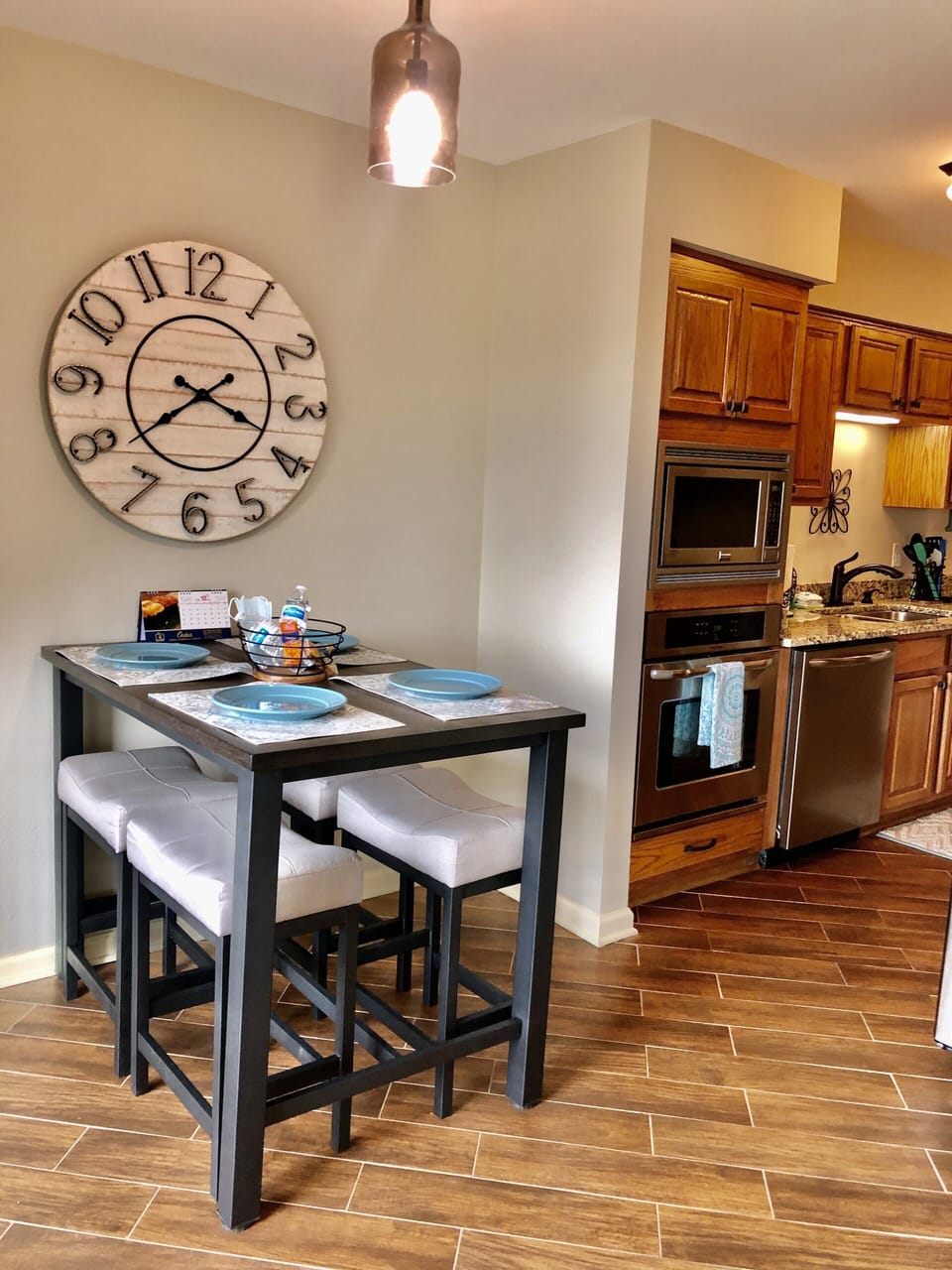 Breakfast nook