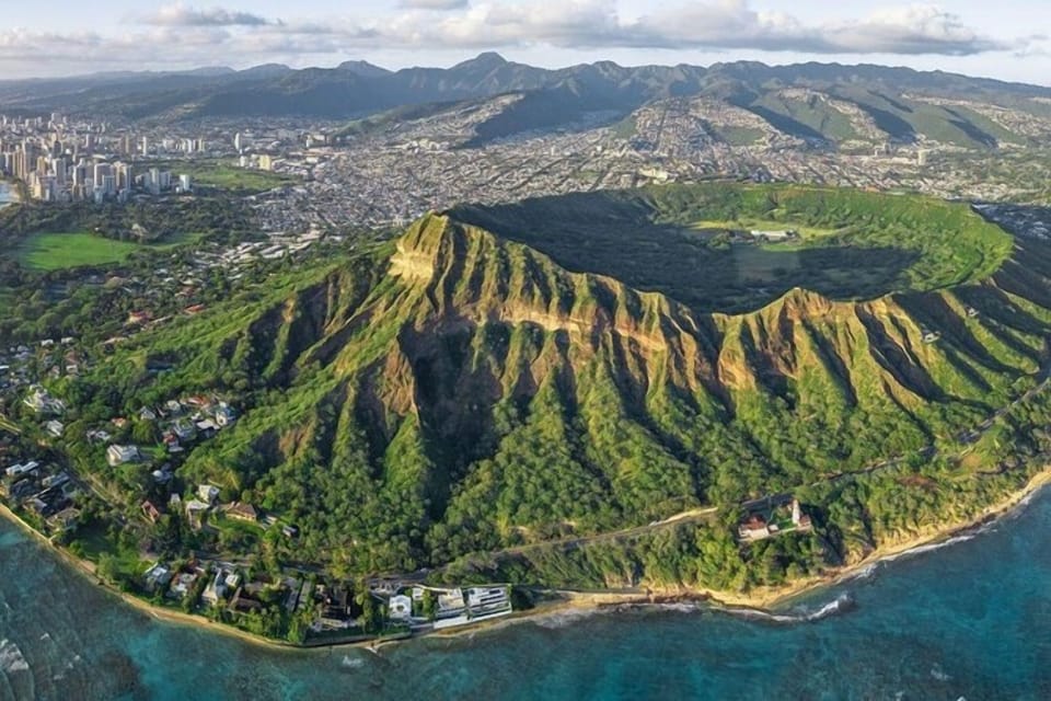 Diamond Head Crater Hike