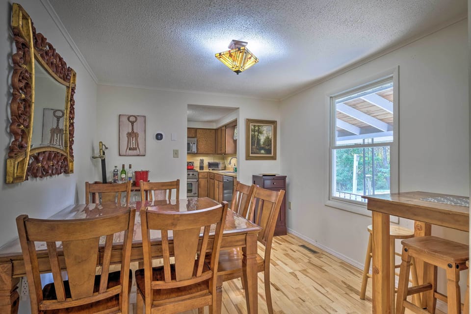 Dining Room | Dishware & Flatware