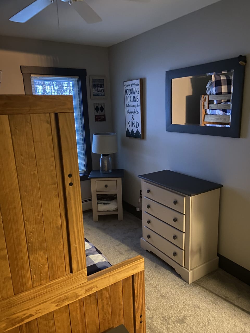 Upstairs 2nd Bedroom 