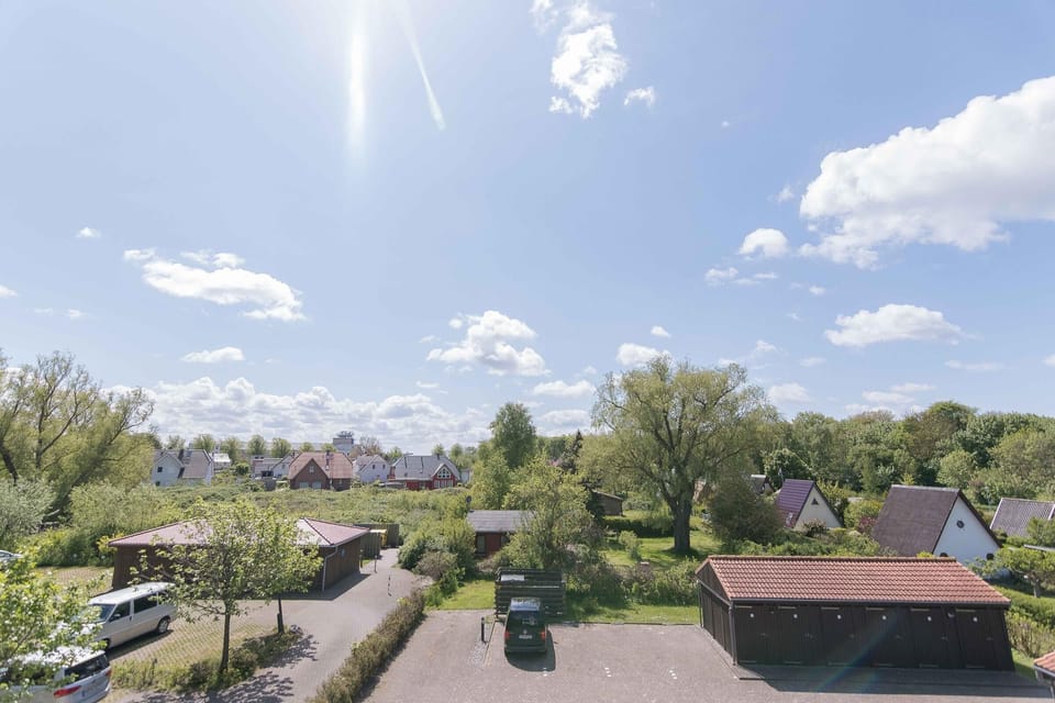 Top floor apartment 3.4 in Haus zum Strand in the Baltic seaside resort of Wustrow Apartment in Wustrow