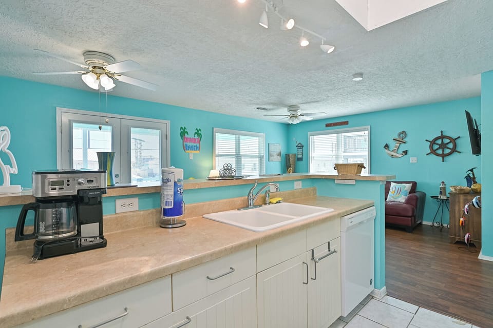 Drip coffee machine.