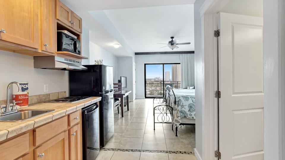 Kitchenette with full size fridge!