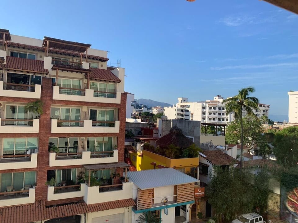 View from the kitchen to Aquiles Serdán street 