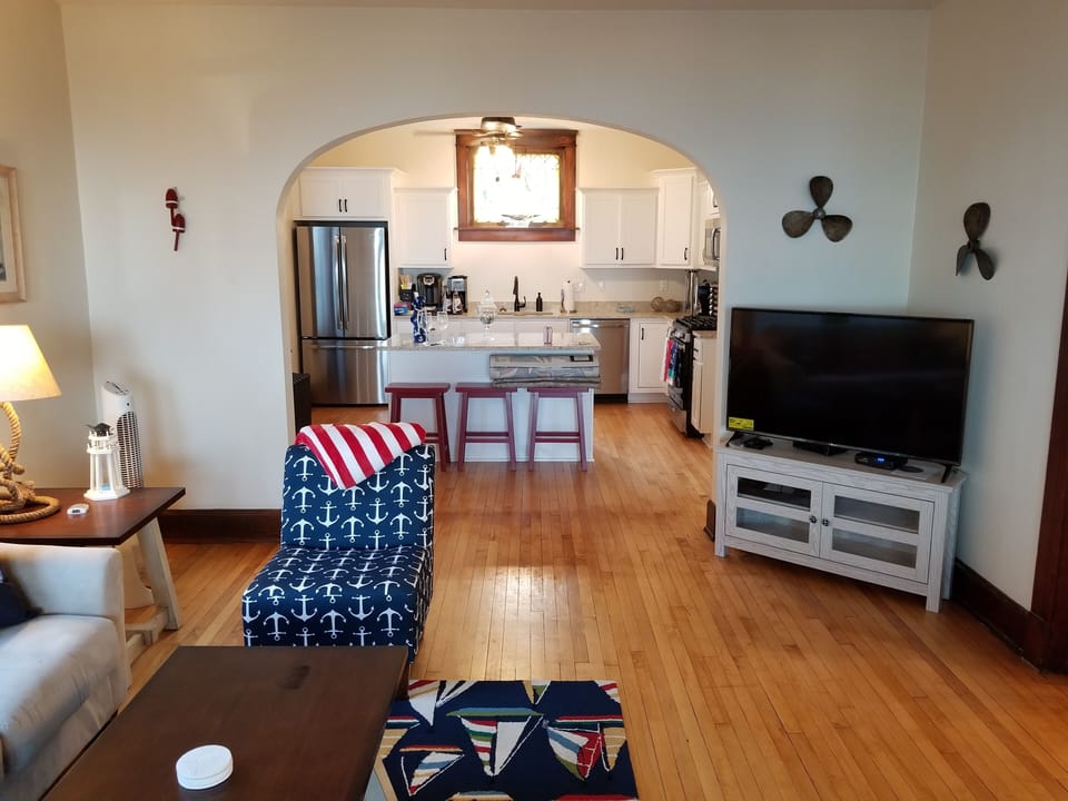 Spaciously redesigned kitchen with all the amenities for entertaining!