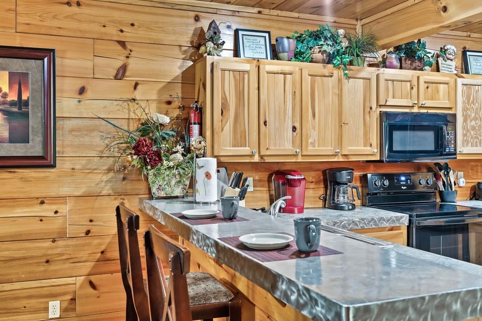 Easily Serve The Kiddos At The Breakfast Bar