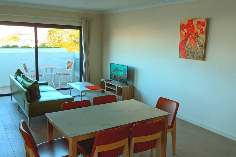 GV. 2BR 1K2S(x07x10)Stylish 2 Bedroom apartment in Windsor, Brisbane