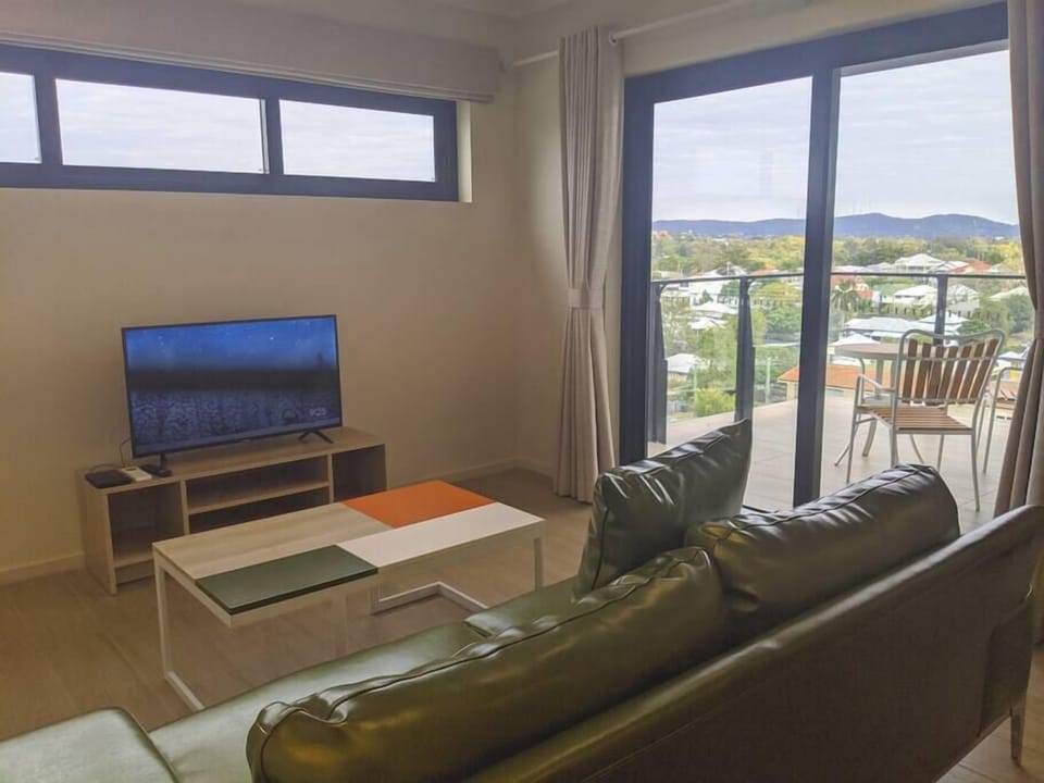 GV. 2BR 1K2S(x07x10)Stylish 2 Bedroom apartment in Windsor, Brisbane