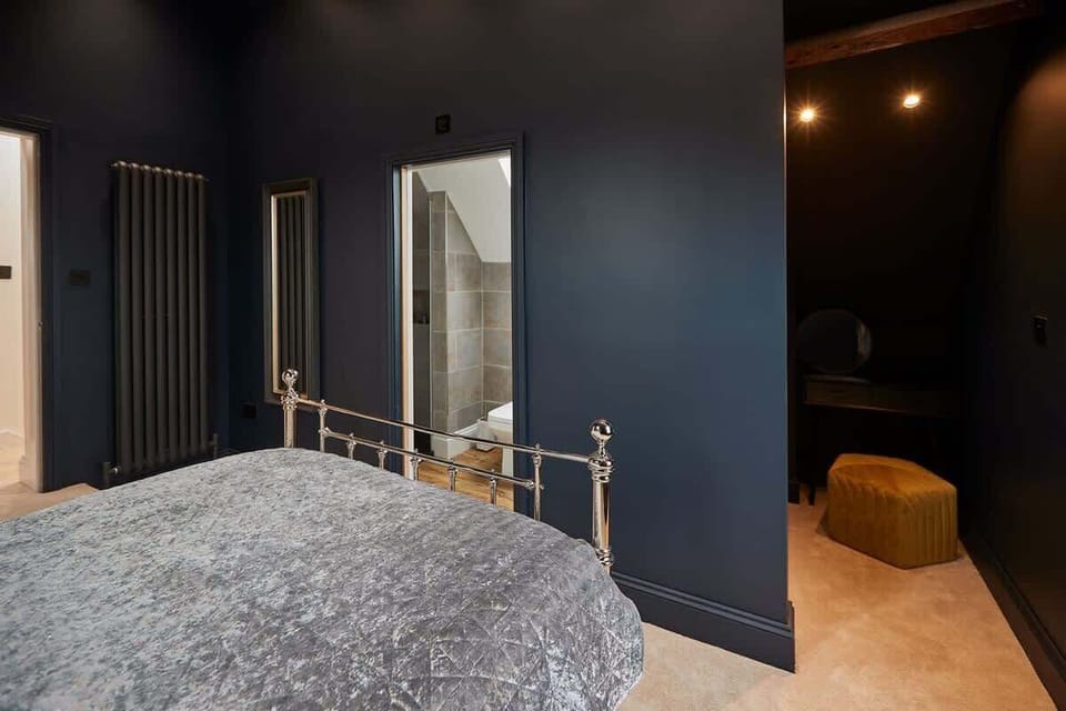 The Loft @ Skinner St, Whitby - Host & Stay